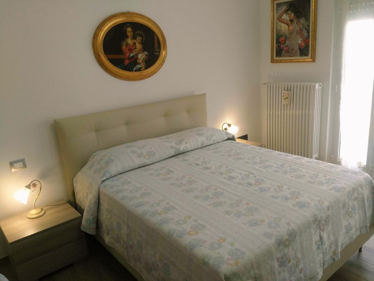 B&B Sweet Dreams Diano Marina Eksteriør billede
